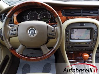 JAGUAR X-TYPE 2.5 V6 24V EXECUTIVE 4X4