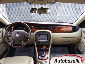 JAGUAR X-TYPE 2.5 V6 24V EXECUTIVE 4X4