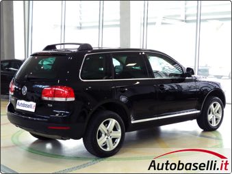 VOLKSWAGEN TOUAREG 2.5 TDI R5 TIPTRONIC
