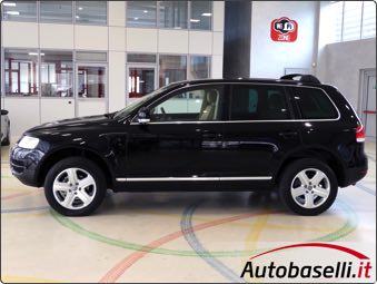 VOLKSWAGEN TOUAREG 2.5 TDI R5 TIPTRONIC