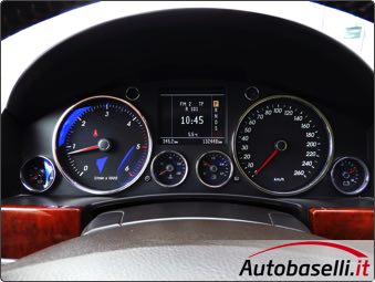 VOLKSWAGEN TOUAREG 2.5 TDI R5 TIPTRONIC