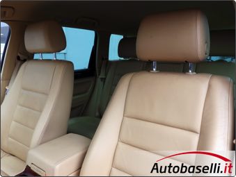 VOLKSWAGEN TOUAREG 2.5 TDI R5 TIPTRONIC