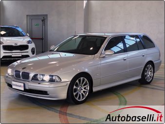 BMW 530 D TOURING TITANIUM