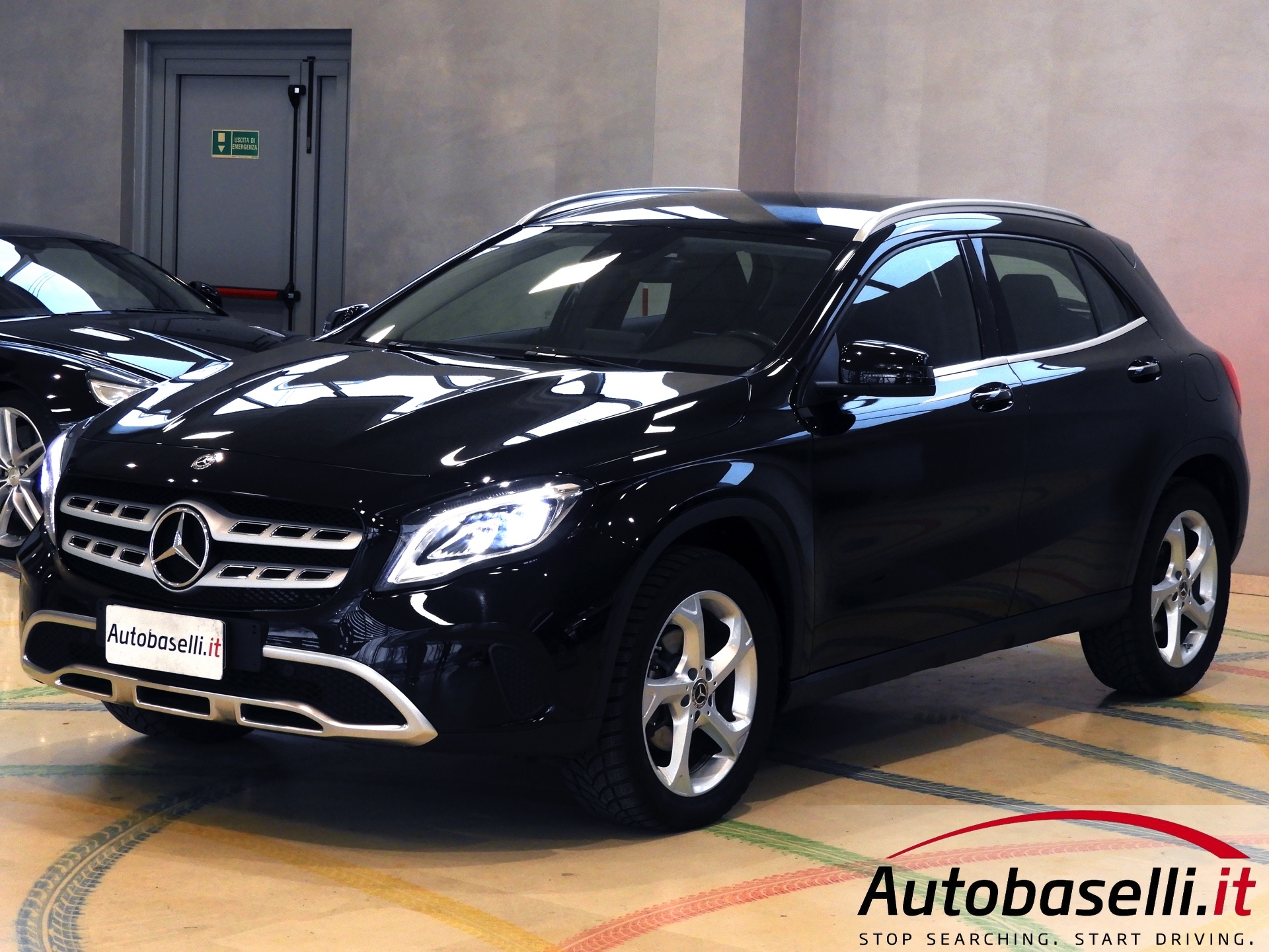 MERCEDES GLA 200 D SPORT 136CV 4MATIC 7G-DCT 'NUOVO MODELLO RESTYLING ...