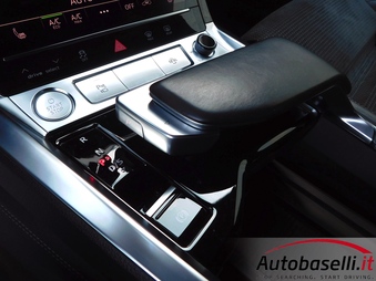 AUDI E-TRON SPORTBACK 50 QUATTRO S LINE EDITION
