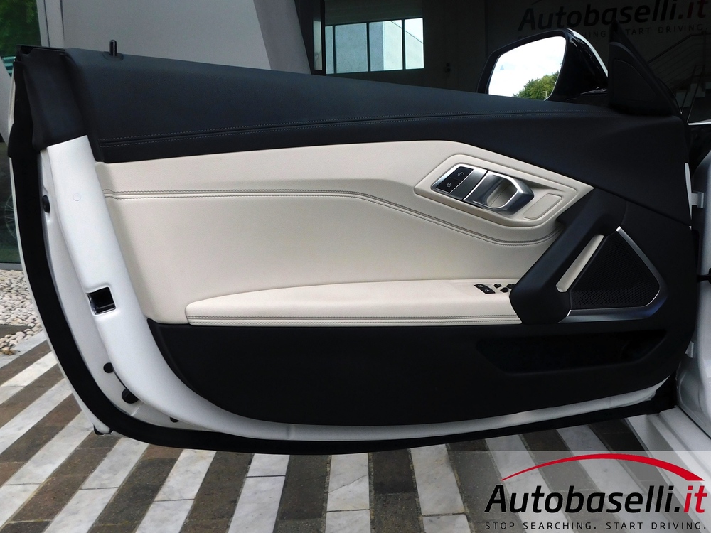 BMW Z4 CABRIO SDRIVE20I MSPORT AUTOMATICA - Foto 34