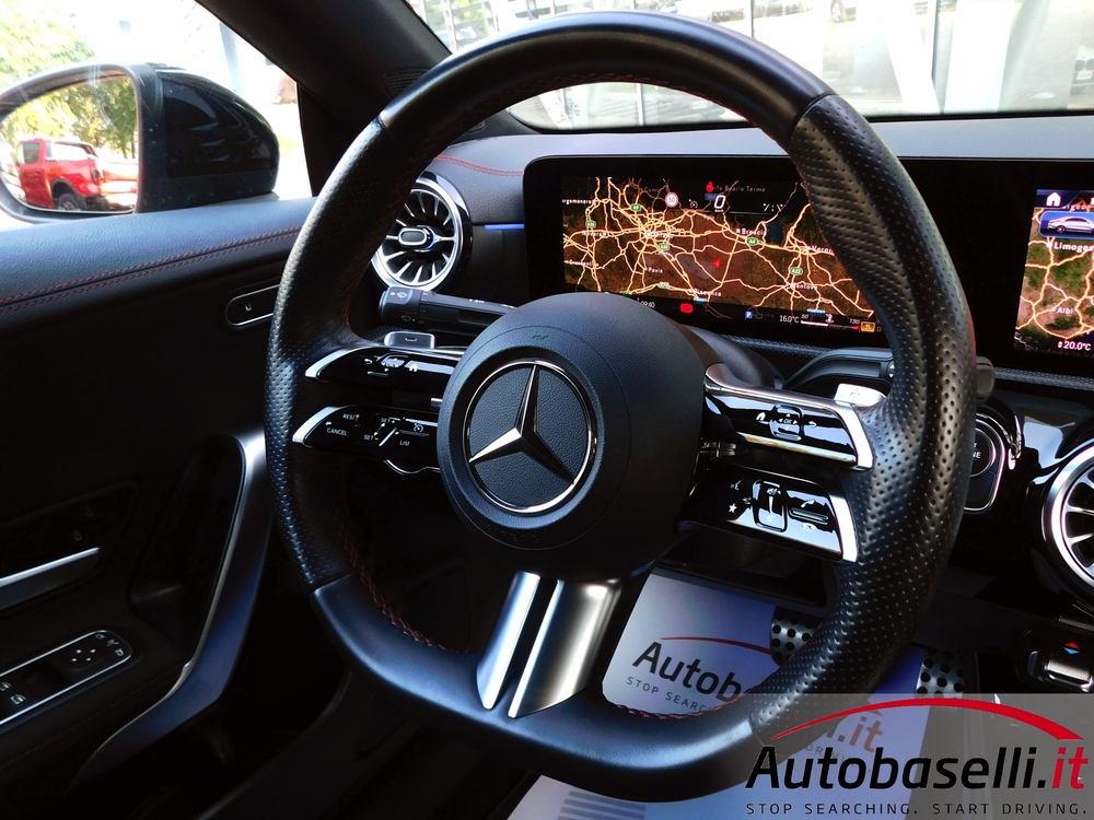 MERCEDES CLA 200D AMG LINE AUTOMATICA - Foto 38