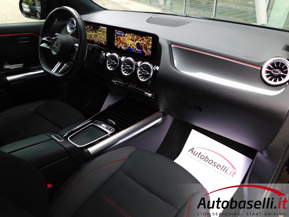 MERCEDES GLA 180D AMG LINE ADVANCED PLUS - Foto 13