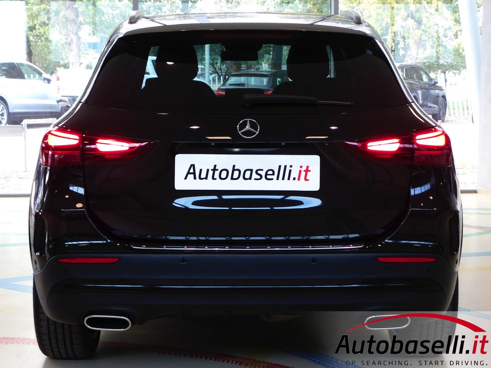 MERCEDES GLA 180D AMG LINE ADVANCED PLUS - Foto 16