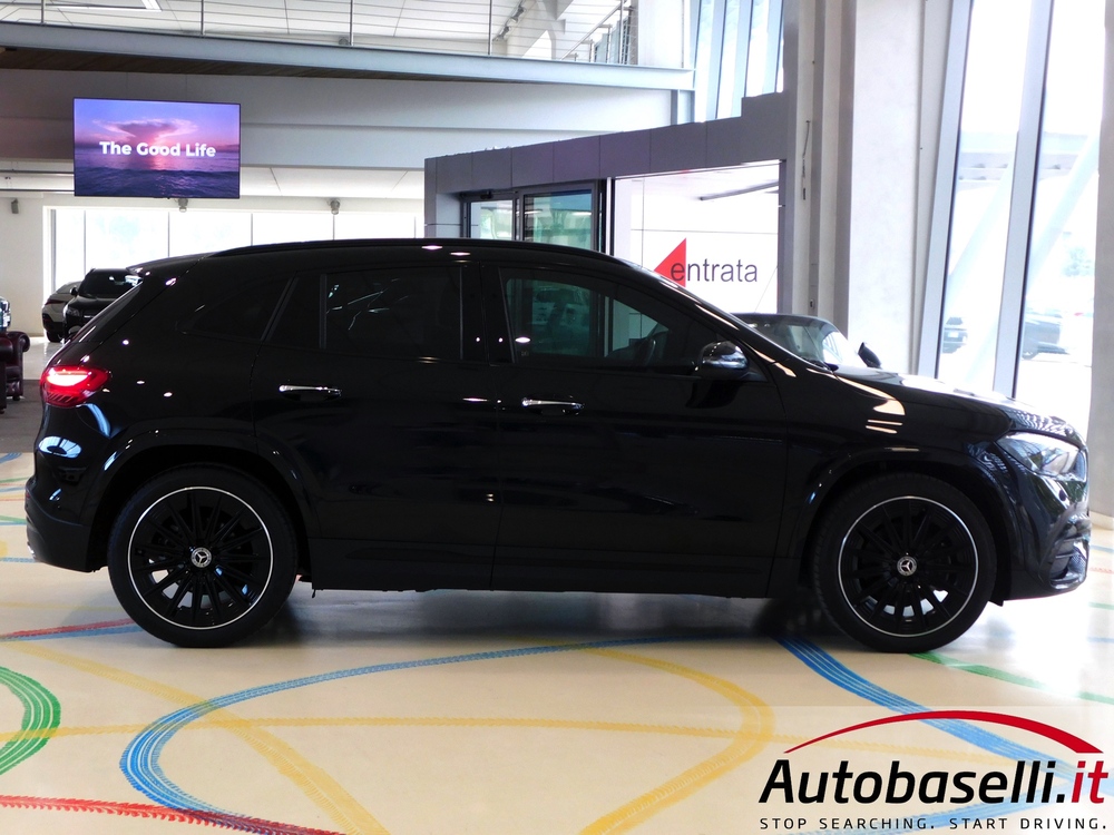 MERCEDES GLA 180D AMG LINE ADVANCED PLUS - Foto 17