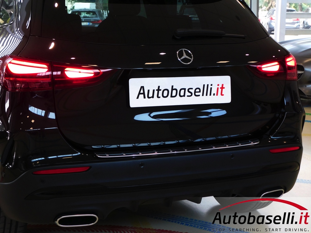 MERCEDES GLA 180D AMG LINE ADVANCED PLUS - Foto 28