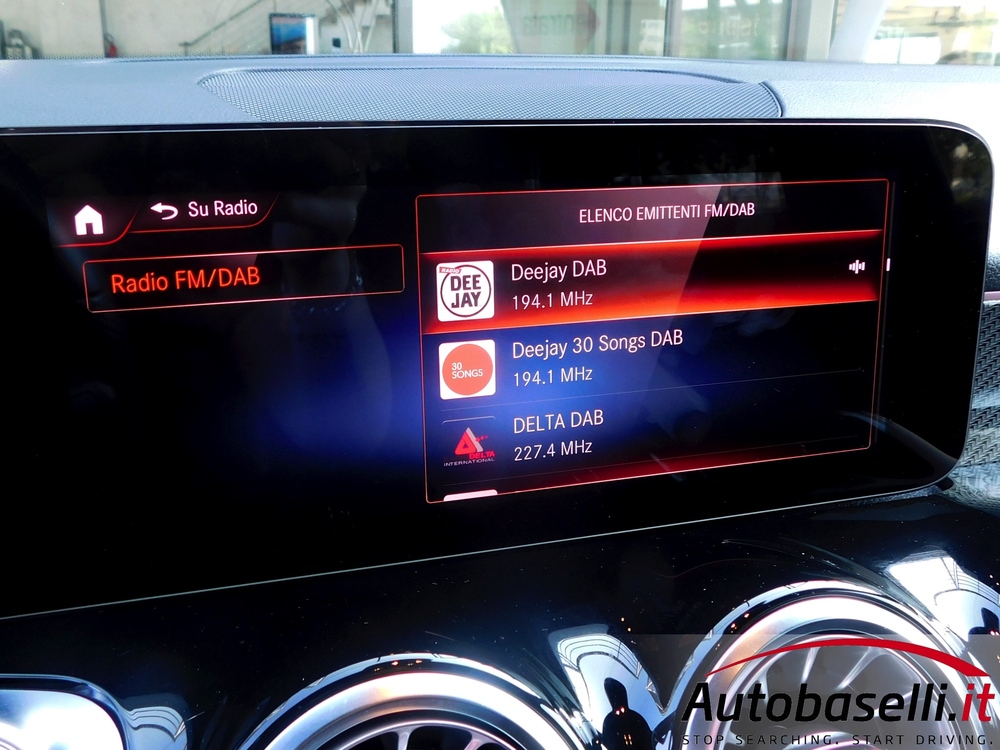 MERCEDES GLB 200D PREMIUM AUTOMATIC 8G-DCT - Foto 56