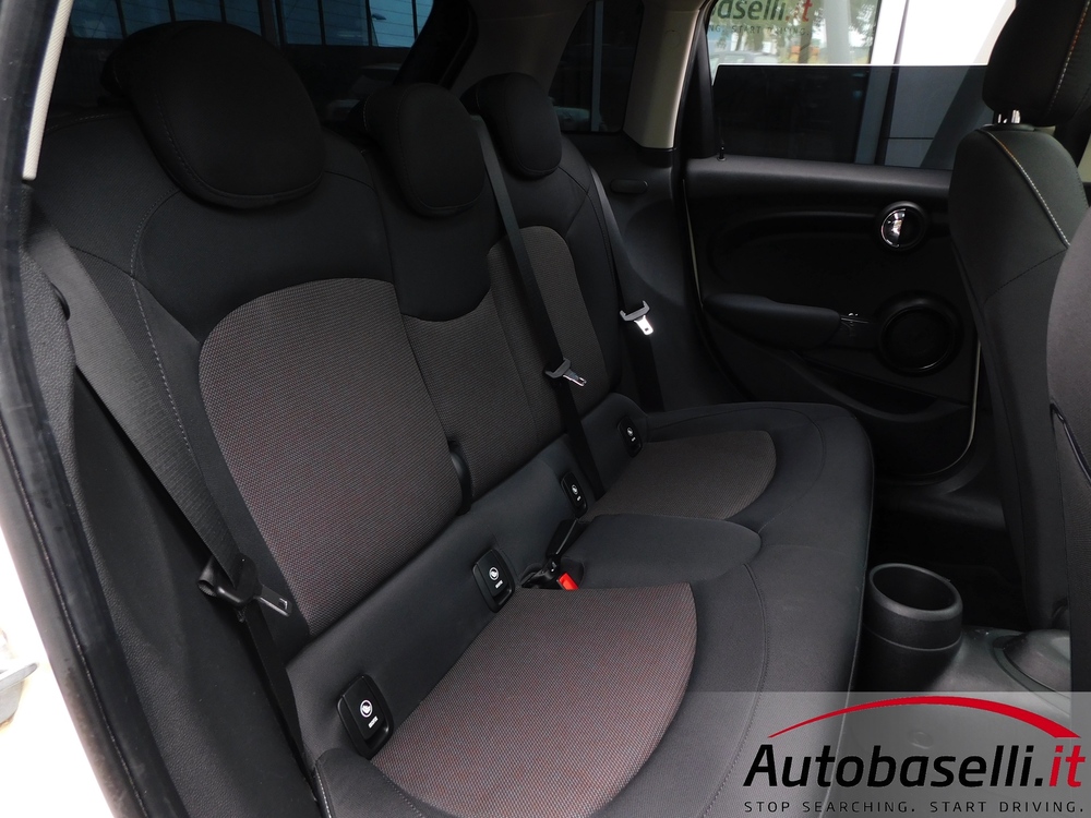 MINI F55 5PORTE 1.5 ONE FIRST 75CV - Foto 12