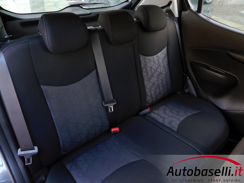 OPEL KARL 1.0 75 CV START&STOP ''INNOVATION'' - Foto 50