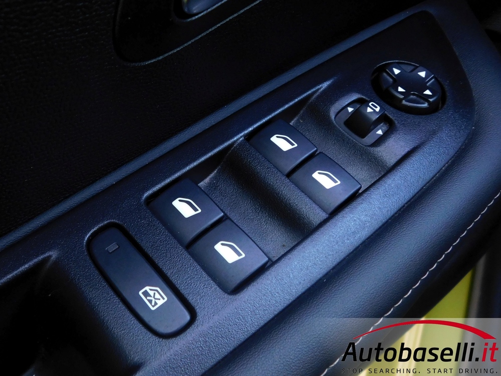 PEUGEOT E-208 ELETTRICA ALLURE 156CV - Foto 48