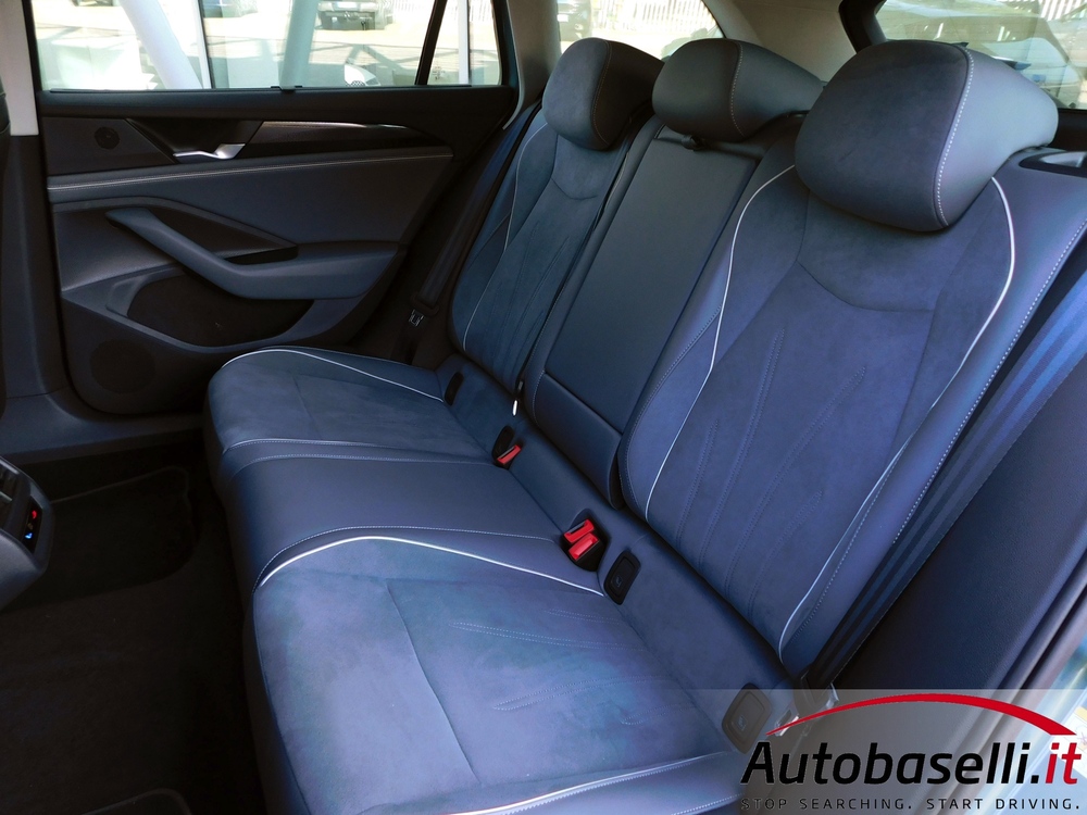 VOLKSWAGEN PASSAT 1.5 ETSI ACT BUSINESS 150CV DSG - Foto 11