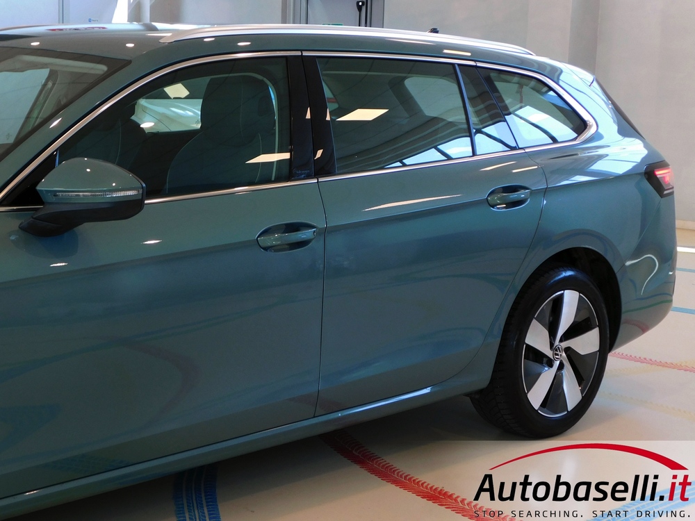 VOLKSWAGEN PASSAT 1.5 ETSI ACT BUSINESS 150CV DSG - Foto 22