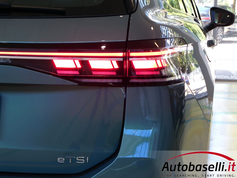 VOLKSWAGEN PASSAT 1.5 ETSI ACT BUSINESS 150CV DSG - Foto 24