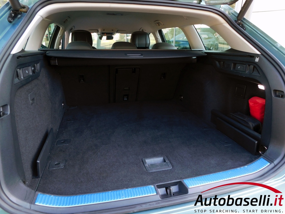 VOLKSWAGEN PASSAT 1.5 ETSI ACT BUSINESS 150CV DSG - Foto 72