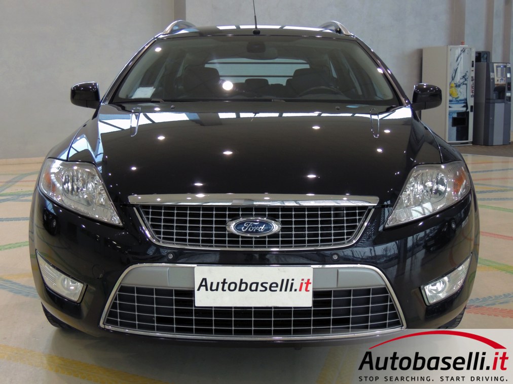 Ford mondeo blue glass