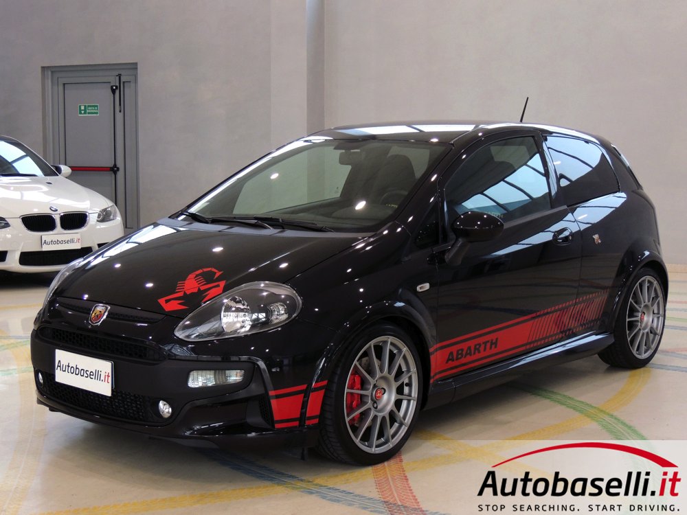 Fiat punto EVO красный